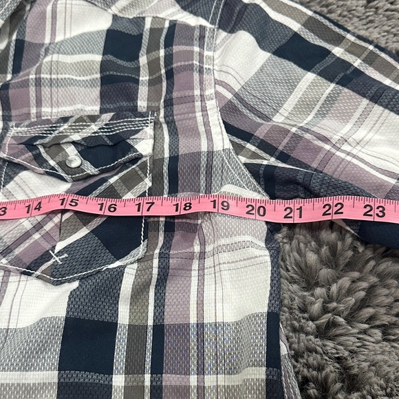 BKE Men's Casual Plaid Shirt - Gray, and White. - Picture 2 of 7